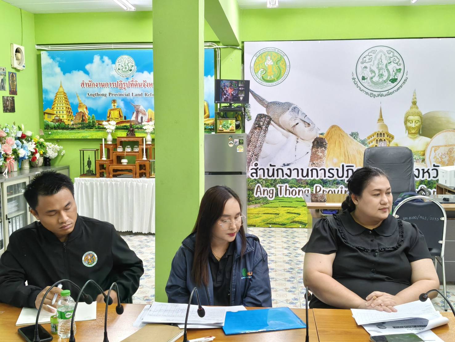 title - ผู้ตรวจราชการ ส.ป.ก. ประชุมตรวจติดตามความก้าวหน้าผลการดำเนินงานตามแผนการตรวจราชการ ประจำปีงบประมาณ พ.ศ. 2569 รอบที่ 2 เขตตรวจราชการที่ 1 จังหวัดอ่างทอง